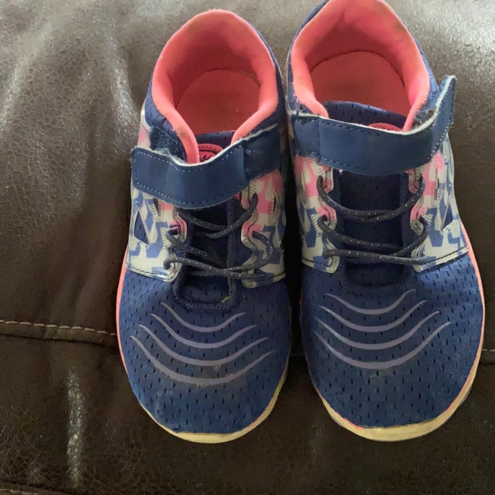 Toddler girl sneakers